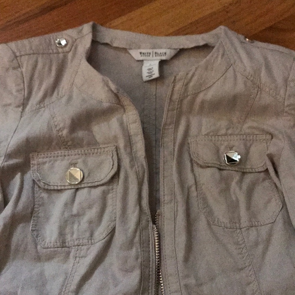 Light Jacket - Picture 3 of 5